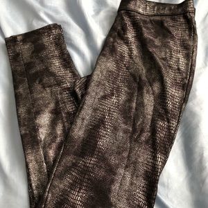 Black and Silver Stretchy Loose Jeggings